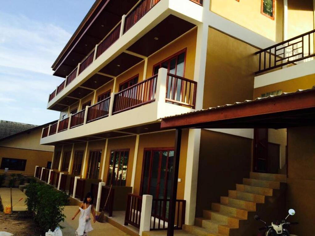 Au Aon Guesthouse 코타오 외부 사진